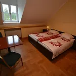 Dwor Osieczek 3*