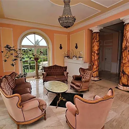 Dwor Osieczek بيت ضيافة Pniewy (Masovia)