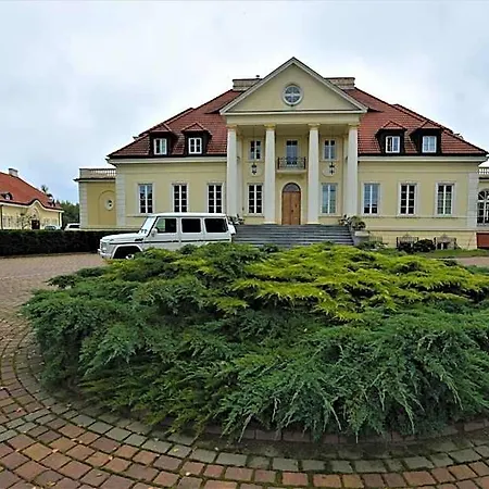 Dwor Osieczek بيت ضيافة Pniewy (Masovia)