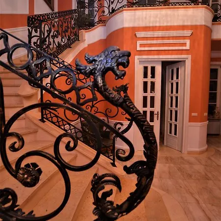 Dwor Osieczek بيت ضيافة Pniewy (Masovia)