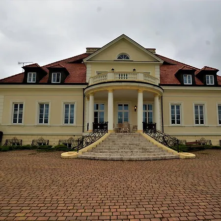 Dwor Osieczek Penzion 3*