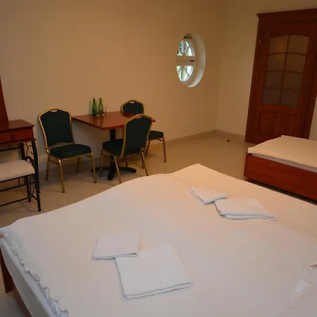 Penzion Dwor Osieczek 3*