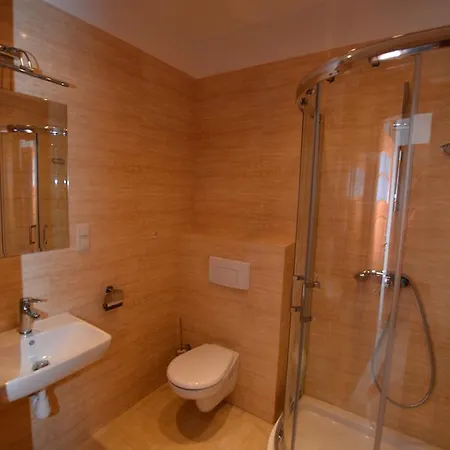 Dwor Osieczek Penzion